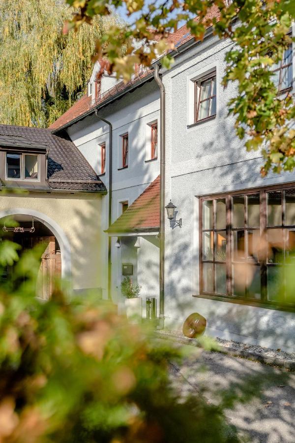 Schleuse Hotel München